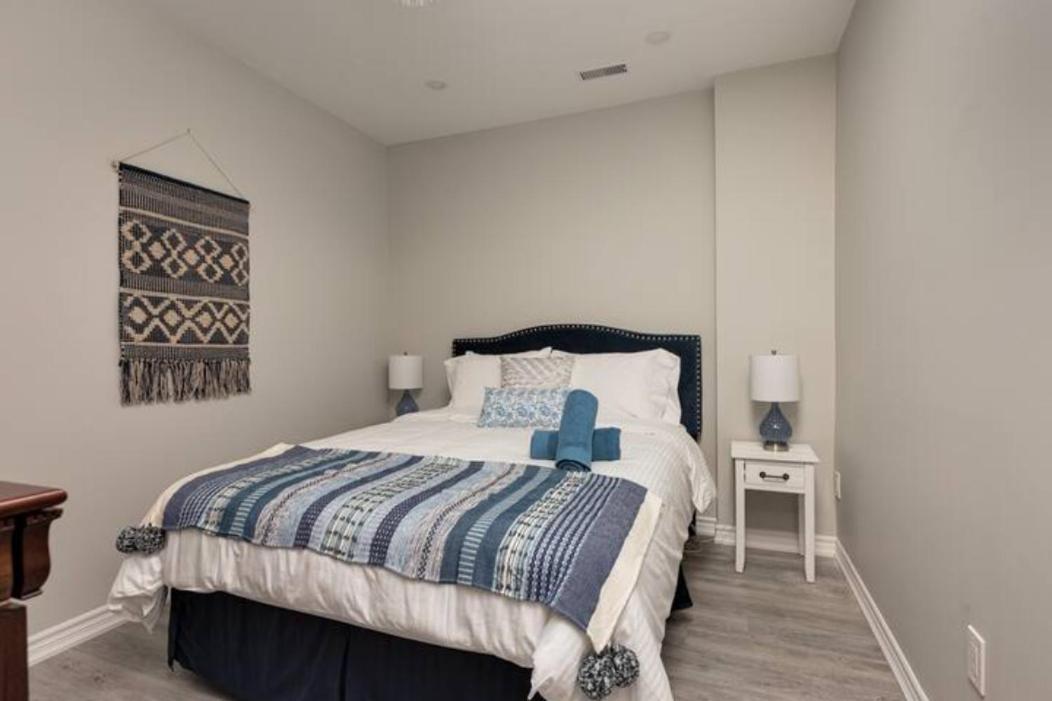 Casa Hotels Toronto Bagian luar foto