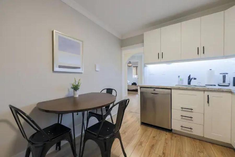 Casa Hotels Toronto Bagian luar foto